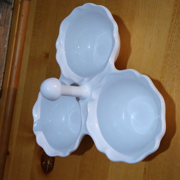 Portugal Pottery 3 Part Service Dish Service Tray white like new - Picture 3 of 15